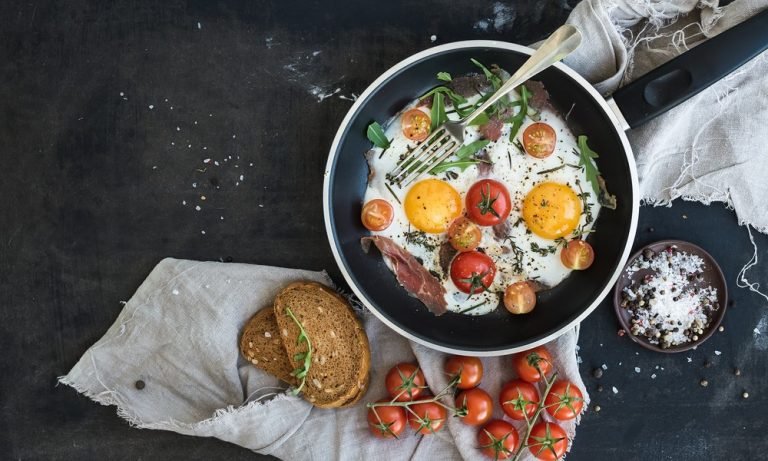 Daily Kitchen Magic: From Pan to Plate in Perfect Taste